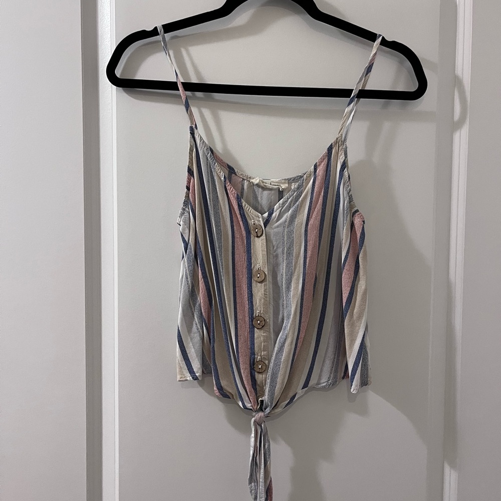 Peach love tank top . Size small .